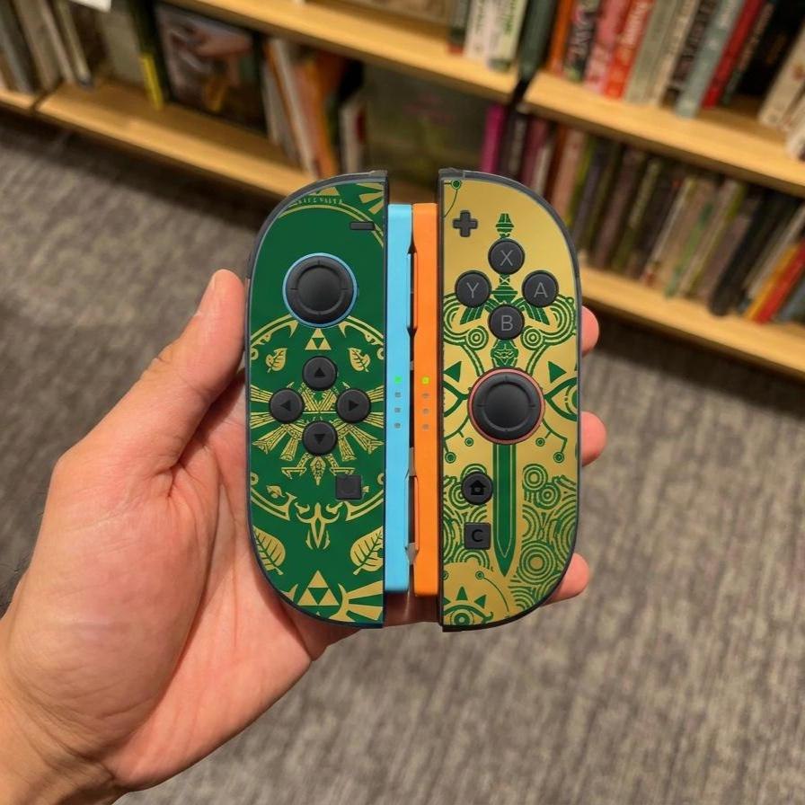 Zelda Green & Gold Joy-Con skins